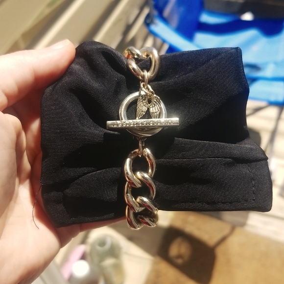 Victoria Secret Chain Link Bracelet - Picture 3 of 6